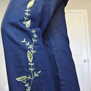 DKNY Black Embroidered Pants | Size 12 | Cotton | Floral Detail